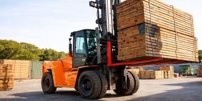 DỊCH VỤ CHO THUÊ XE NÂNG, XE TẢI CHUYÊN NGHIỆP